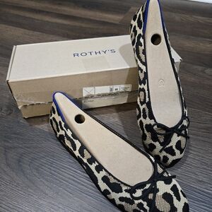 Rothy's Black and Tan Leopard Flats